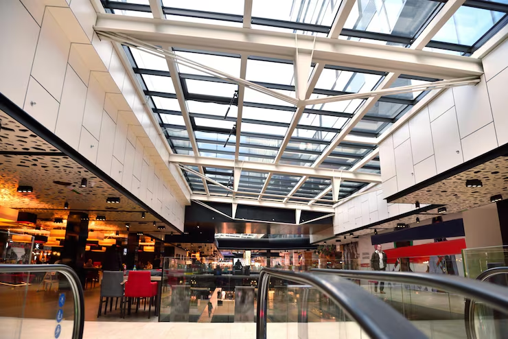 Enhancing Retail Spaces with Natural Light from Roof Openings